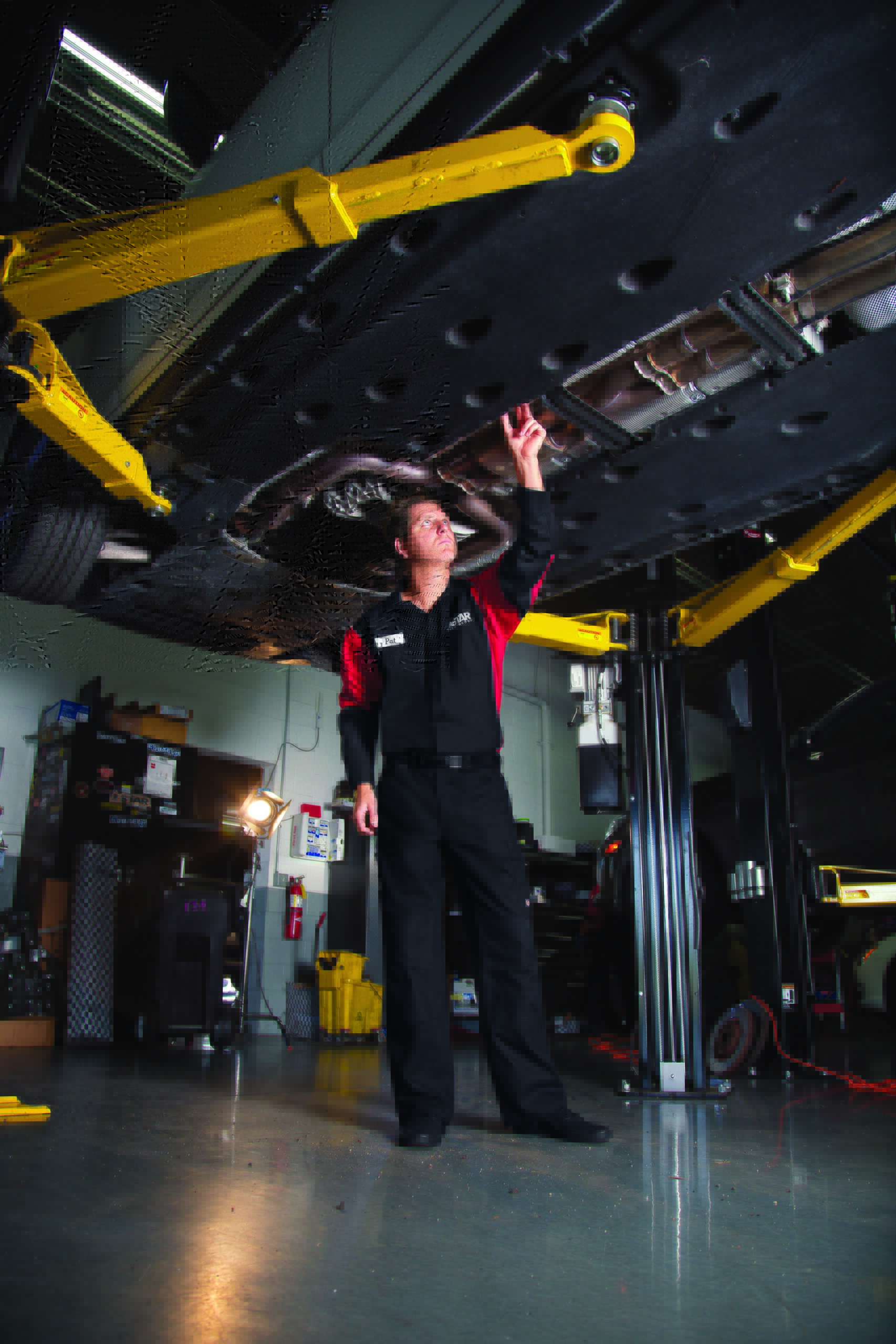 Men’s Performance Shop Pants